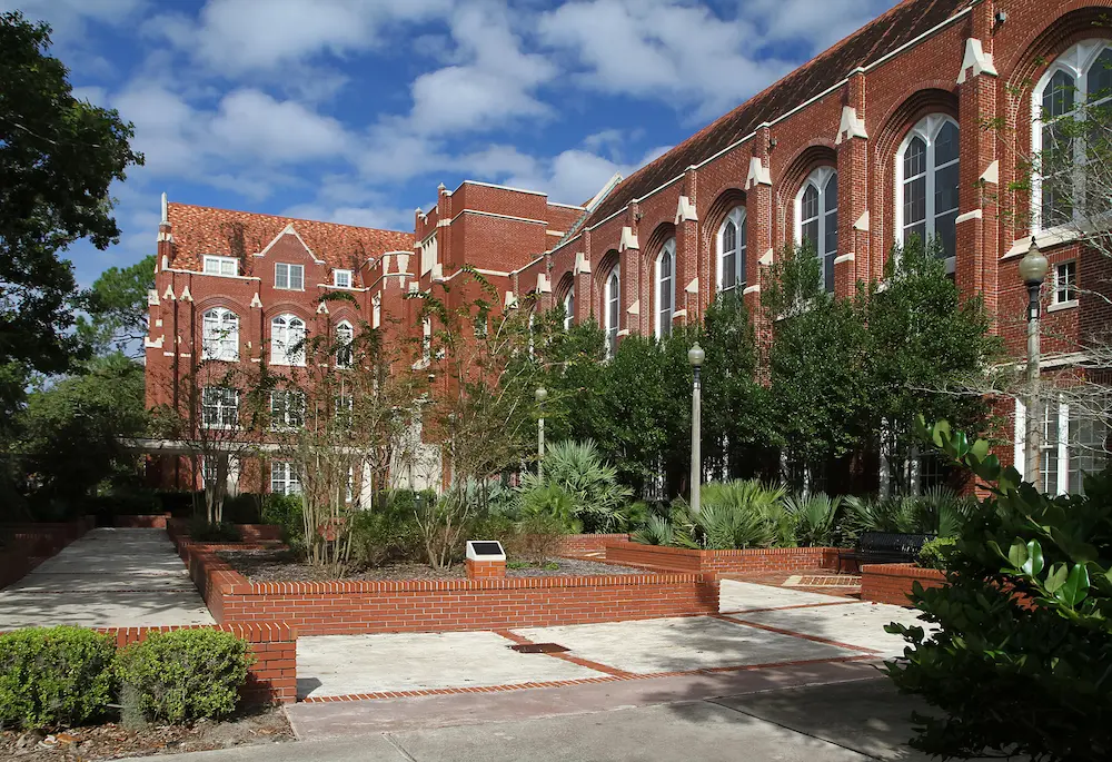 Pest Control for Educational Facilities by Petri Pest Control in South Florida
